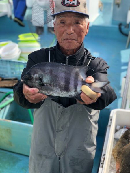 丸万釣船 釣果