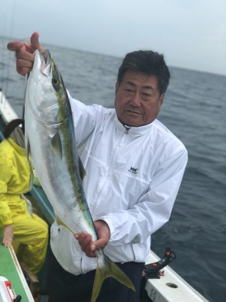 丸万釣船 釣果