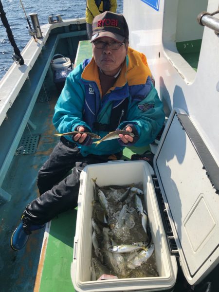 丸万釣船 釣果
