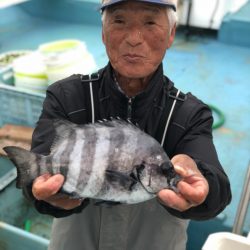 丸万釣船 釣果