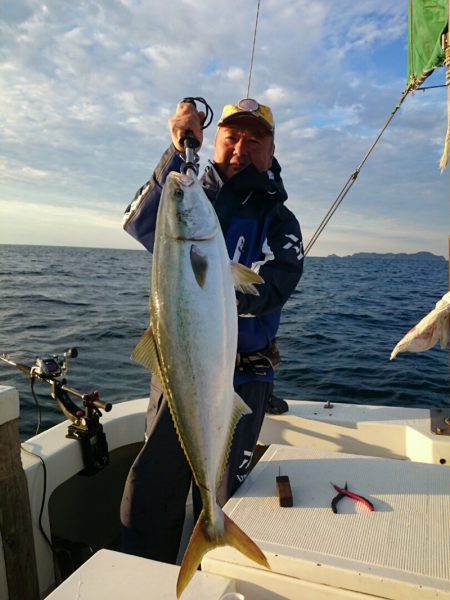 エンペラー 釣果