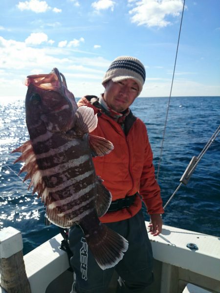 エンペラー 釣果