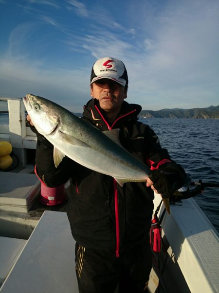 エンペラー 釣果