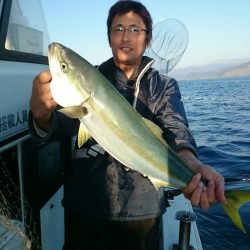 エンペラー 釣果