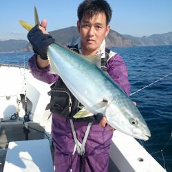 エンペラー 釣果