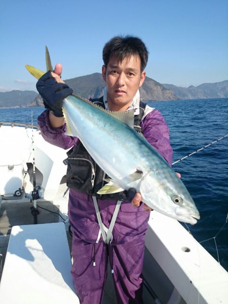 エンペラー 釣果