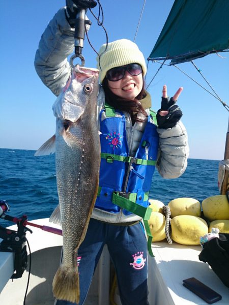 エンペラー 釣果