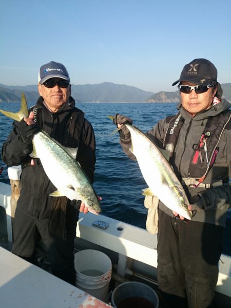 エンペラー 釣果