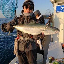 エンペラー 釣果