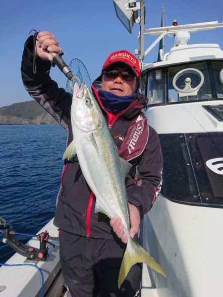 エンペラー 釣果