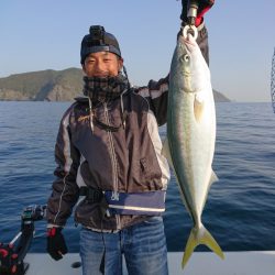 エンペラー 釣果