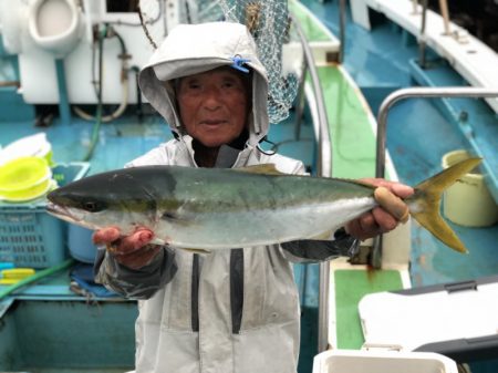 丸万釣船 釣果