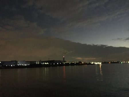 寒いけど、太刀魚釣り