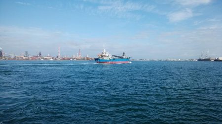 東二見水道でキス釣り