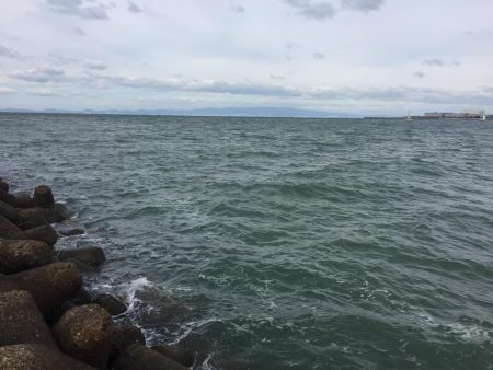 冬将軍と穴釣り