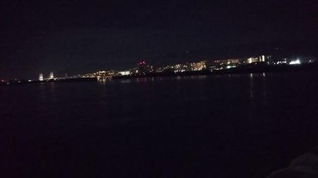 誘いと深めのタナでまだいける!