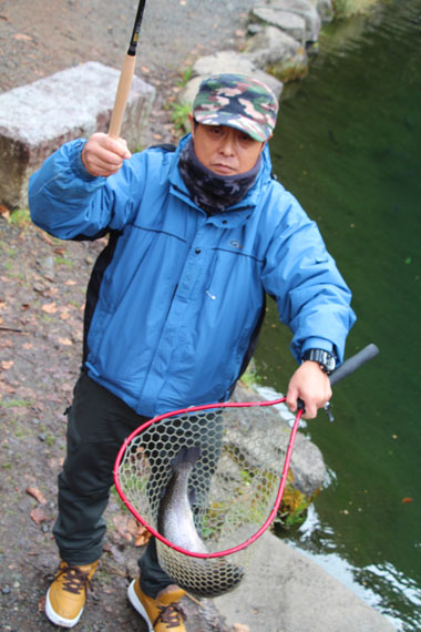 小菅トラウトガーデン 釣果