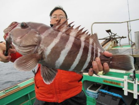 真祐丸 （しんゆうまる） 釣果