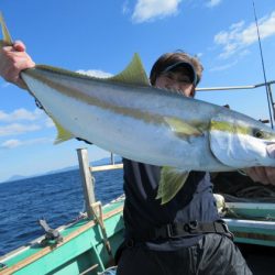 真祐丸 （しんゆうまる） 釣果