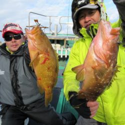 真祐丸 (しんゆうまる) 釣果