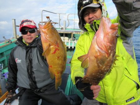 真祐丸 (しんゆうまる) 釣果