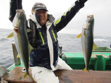 真祐丸 （しんゆうまる） 釣果