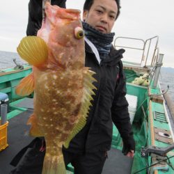 真祐丸 (しんゆうまる) 釣果