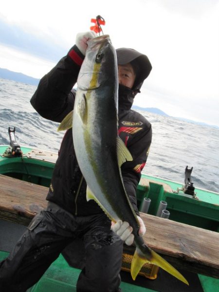 真祐丸 (しんゆうまる) 釣果