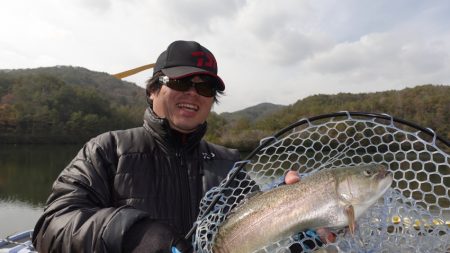 フィッシングレイクたかみや 釣果