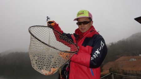 フィッシングレイクたかみや 釣果