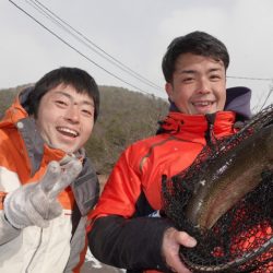 フィッシングレイクたかみや 釣果