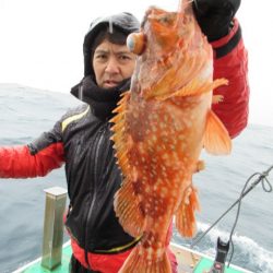 真祐丸 （しんゆうまる） 釣果