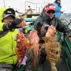 真祐丸 (しんゆうまる) 釣果