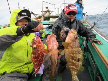 真祐丸 (しんゆうまる) 釣果