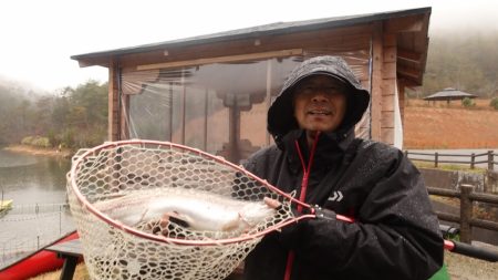 フィッシングレイクたかみや 釣果