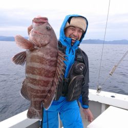 エンペラー 釣果