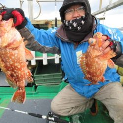 真祐丸 (しんゆうまる) 釣果