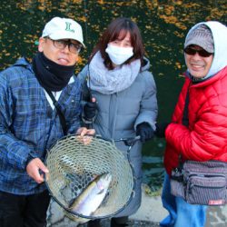 小菅トラウトガーデン 釣果