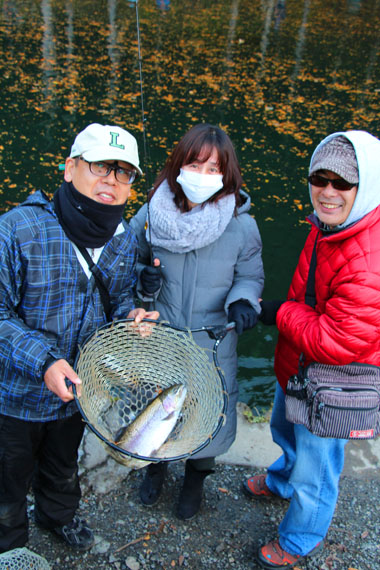 小菅トラウトガーデン 釣果