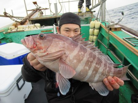真祐丸 (しんゆうまる) 釣果