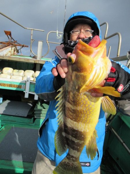 真祐丸 (しんゆうまる) 釣果