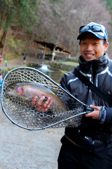 小菅トラウトガーデン 釣果