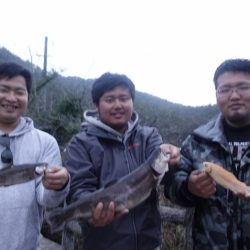 フィッシングレイクたかみや 釣果