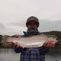 フィッシングレイクたかみや 釣果