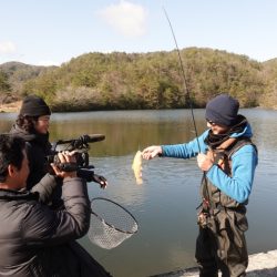 フィッシングレイクたかみや 釣果