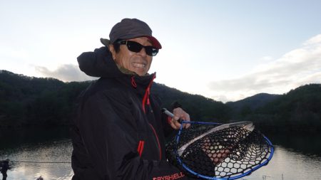 フィッシングレイクたかみや 釣果