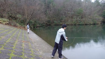 フィッシングレイクたかみや 釣果
