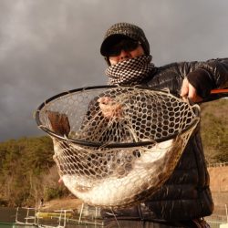 フィッシングレイクたかみや 釣果