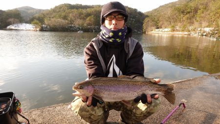 フィッシングレイクたかみや 釣果