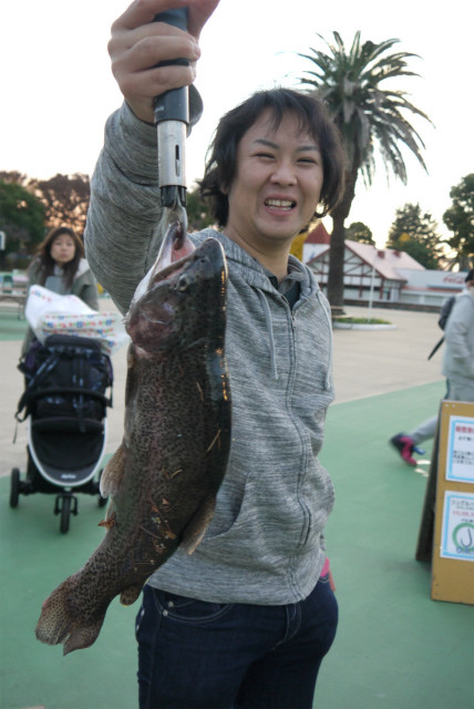 としまえんフィッシングエリア 釣果